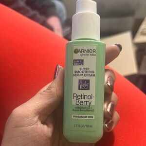 Garnier Green Labs Retinol-Berry Serum Cream